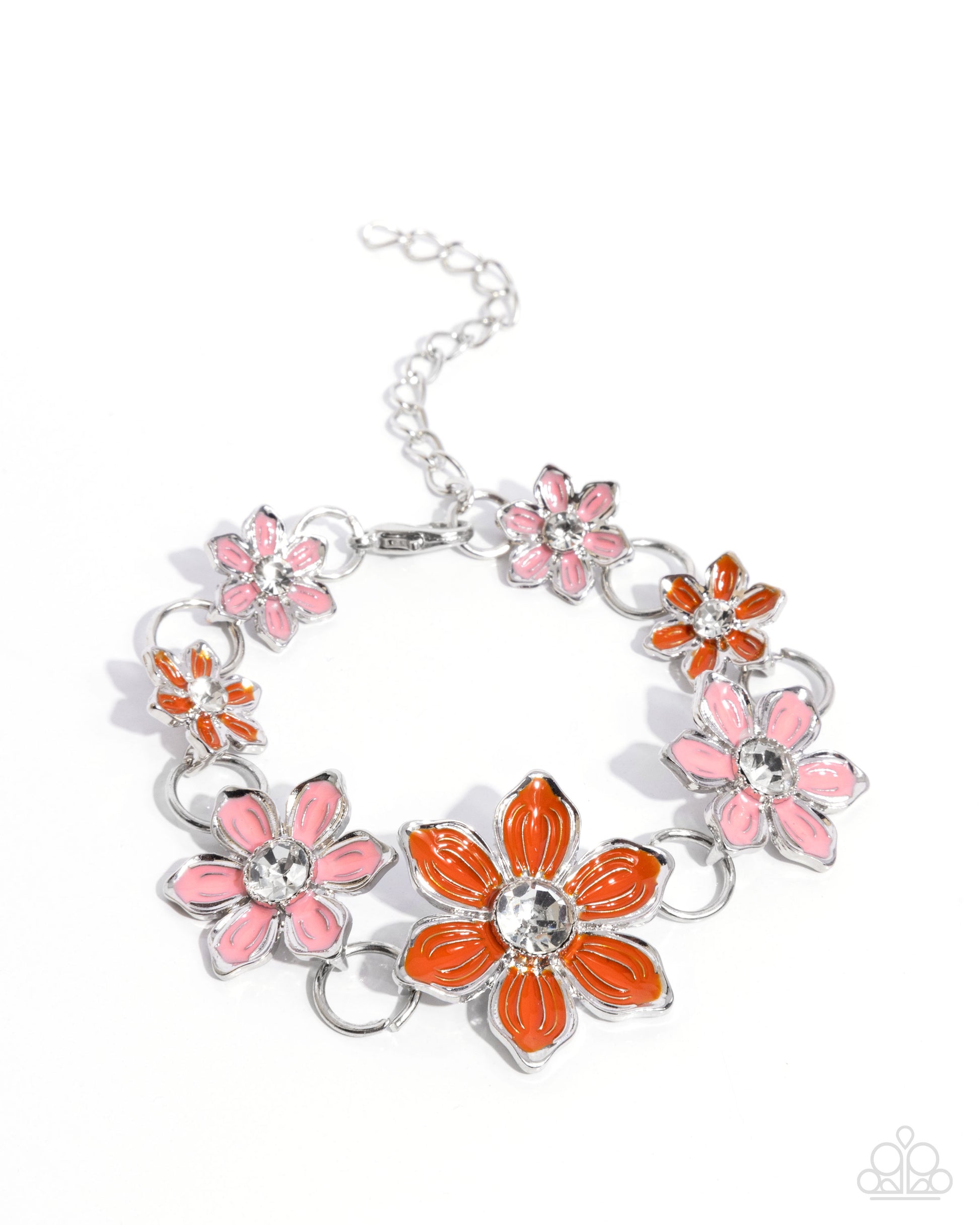 Compatible Class - Complete Look - Paparazzi Product Image