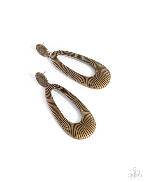Princess Potential - Brass - Paparazzi Earring Image
