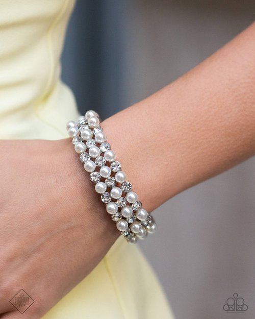 Cosmetic Character - White - Paparazzi Bracelet Image