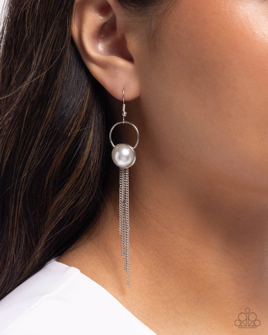 Pearl Promotion - White - Paparazzi Earring Image