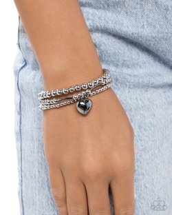Engaged Explorer - Paparazzi Bracelet Image