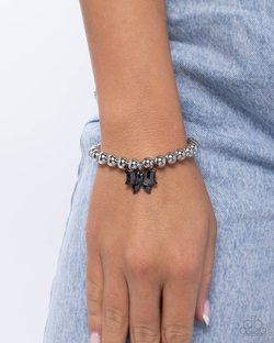 Young Lady - Paparazzi Bracelet Image