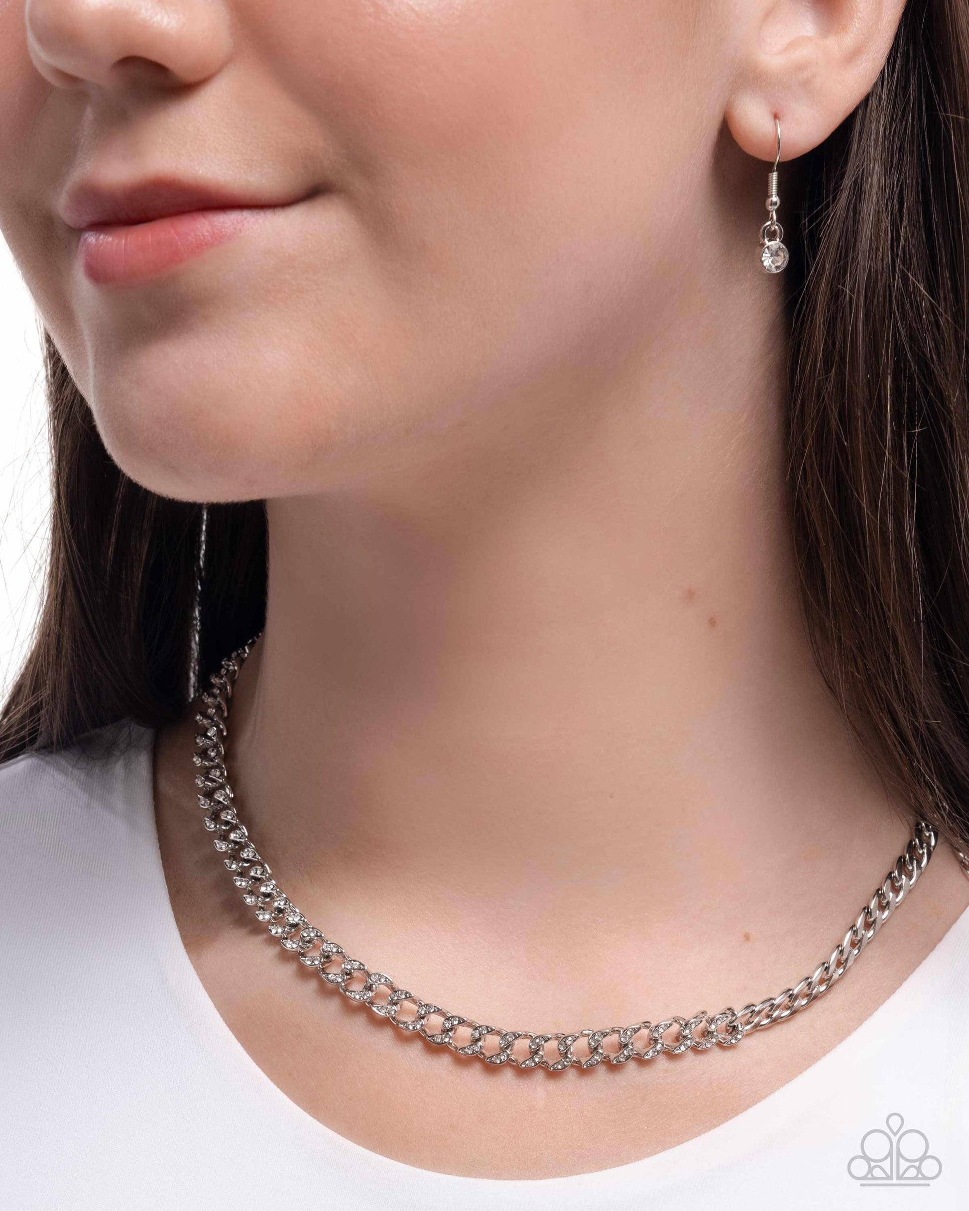 Modular Maven - Paparazzi Necklace Image