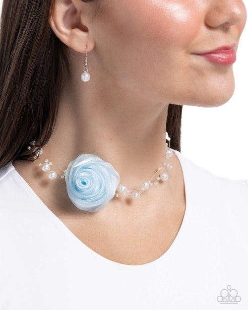 Delicate Debutante - Paparazzi Necklace Image