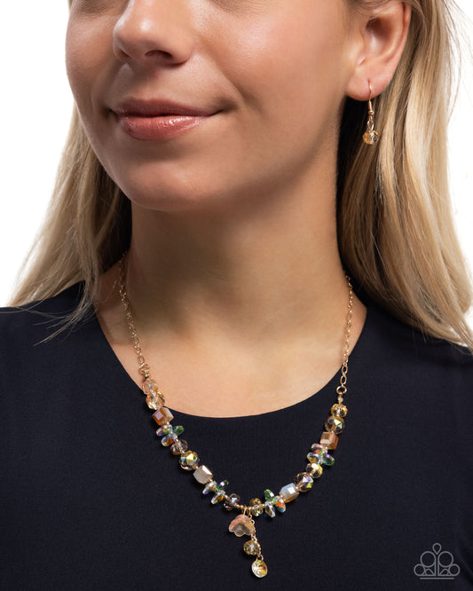 Tasteful Tulip - Paparazzi Necklace Image