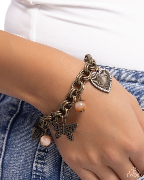 Folklore Frenzy - Brass - Paparazzi Bracelet Image