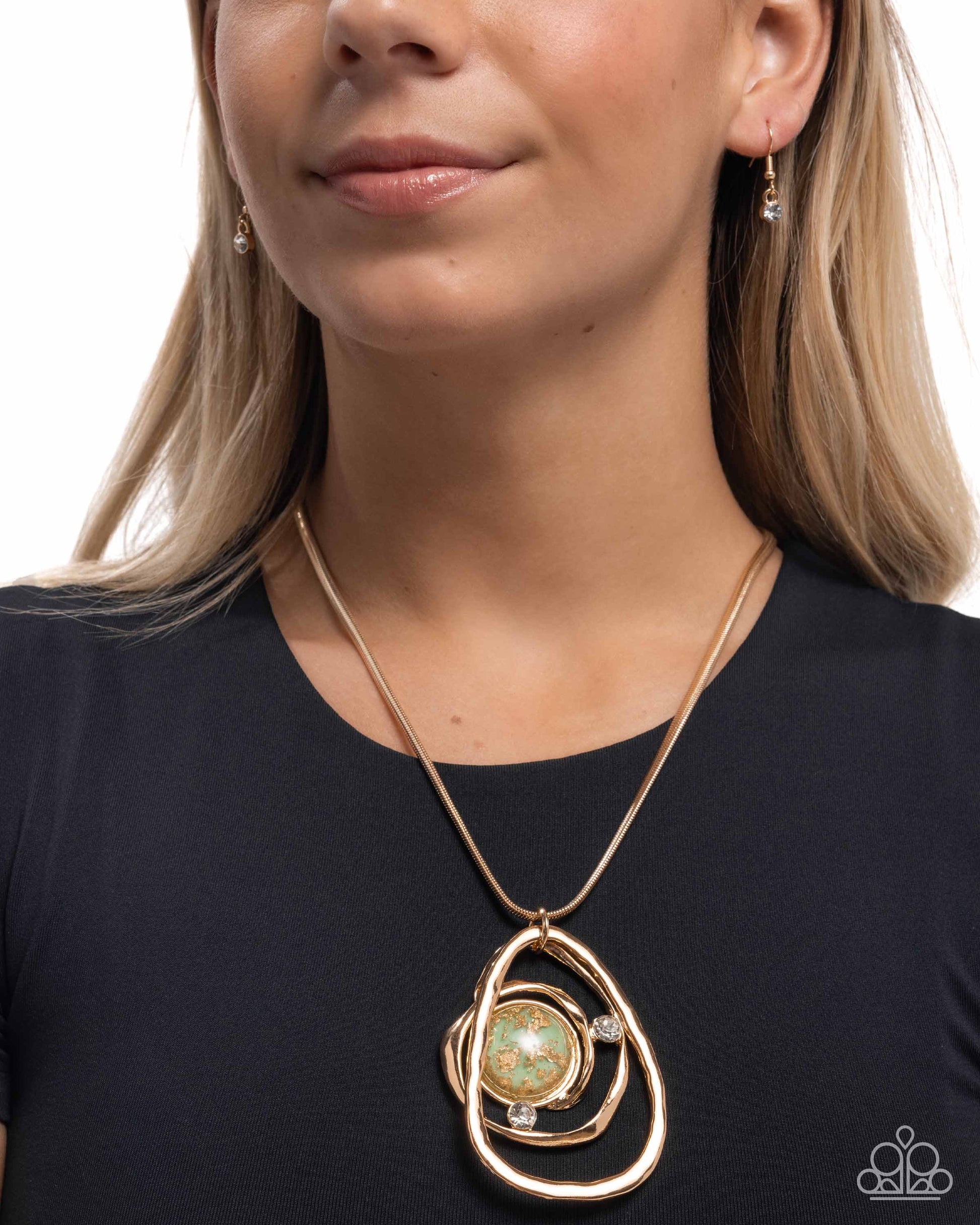 Abstract Advance - Green - Paparazzi Necklace Image
