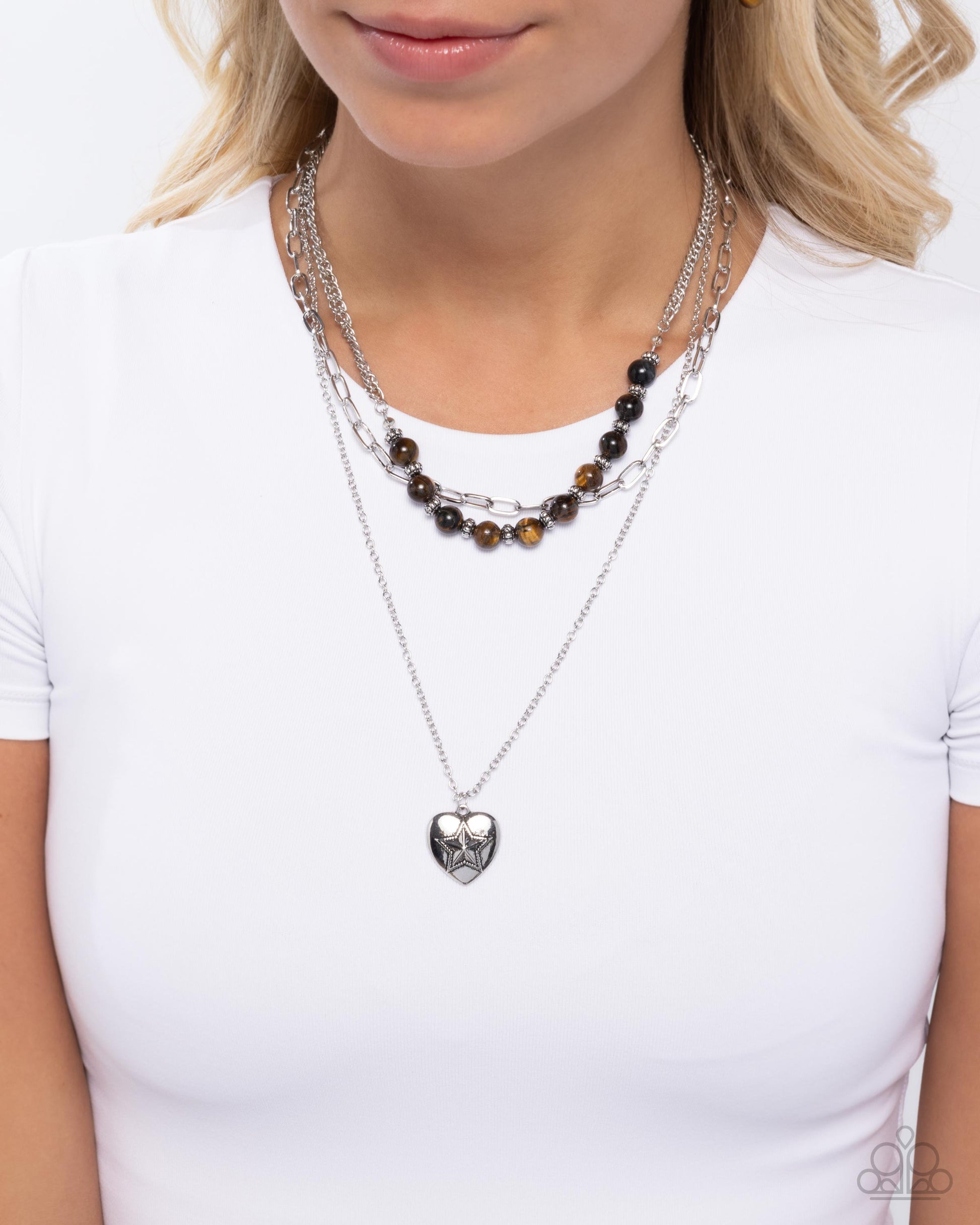 Home Stretch - Paparazzi Necklace Image