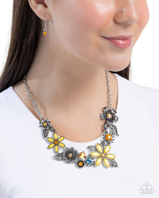 GARDEN My Sparkle - Yellow - Paparazzi Necklace Image