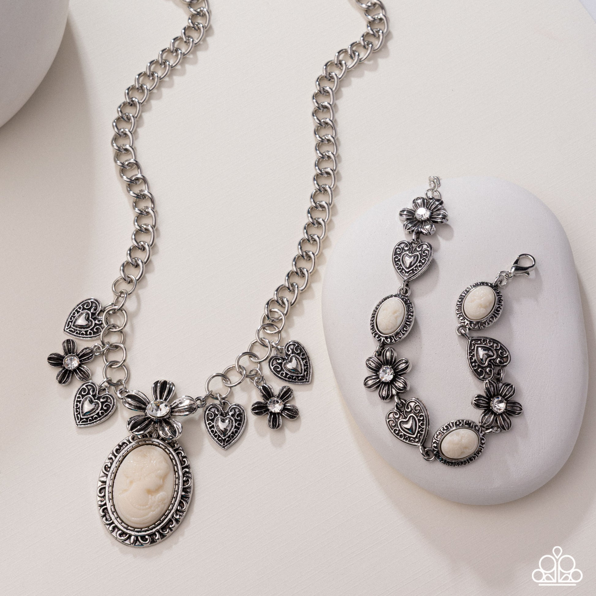 Continuous Chronicle - Complete Look - White - Paparazzi Product Image
