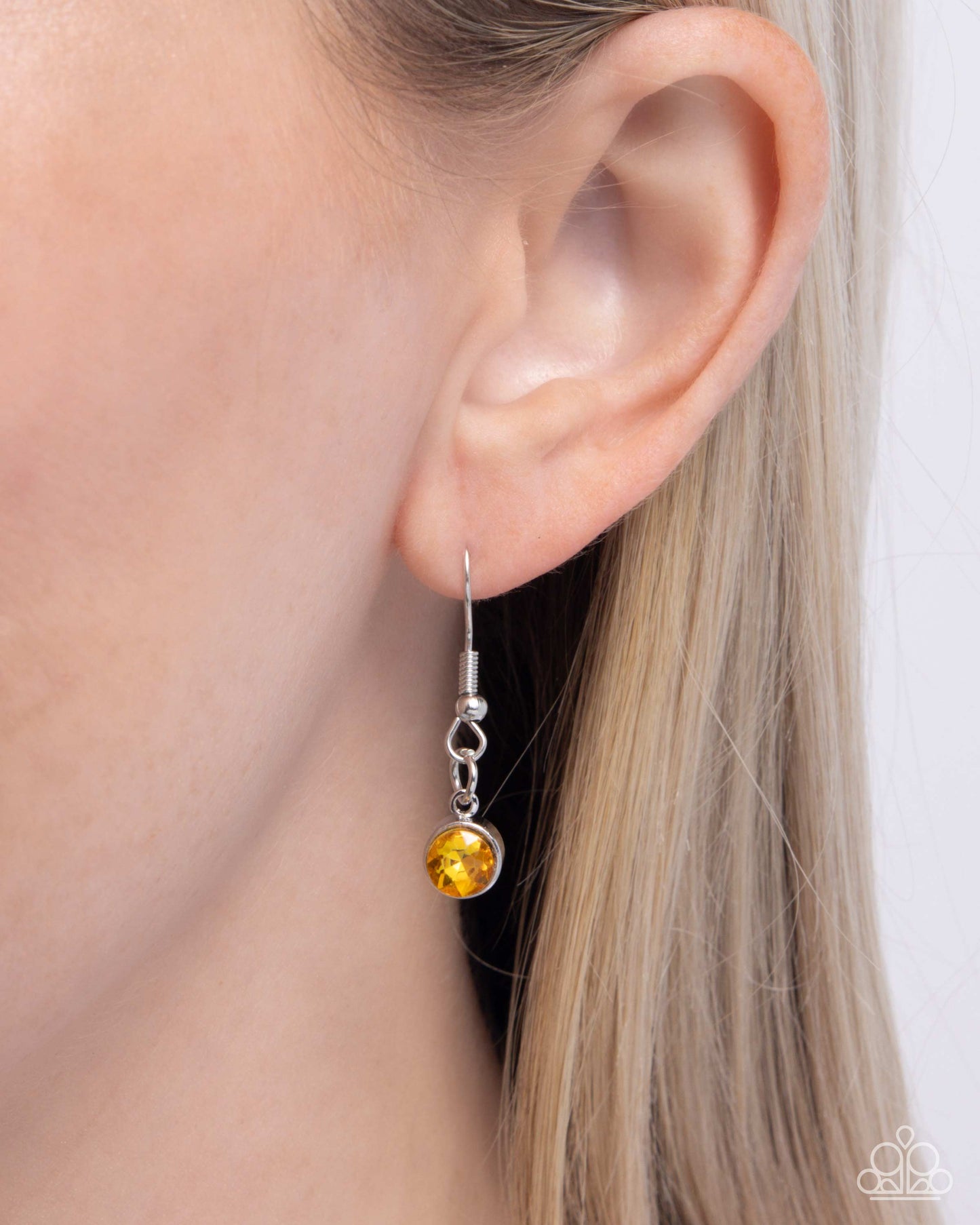 SPADES of Shimmer - Paparazzi Necklace Image