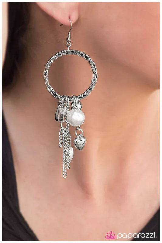 Paparazzi Earring ~ Little Things Mean A Lot - White