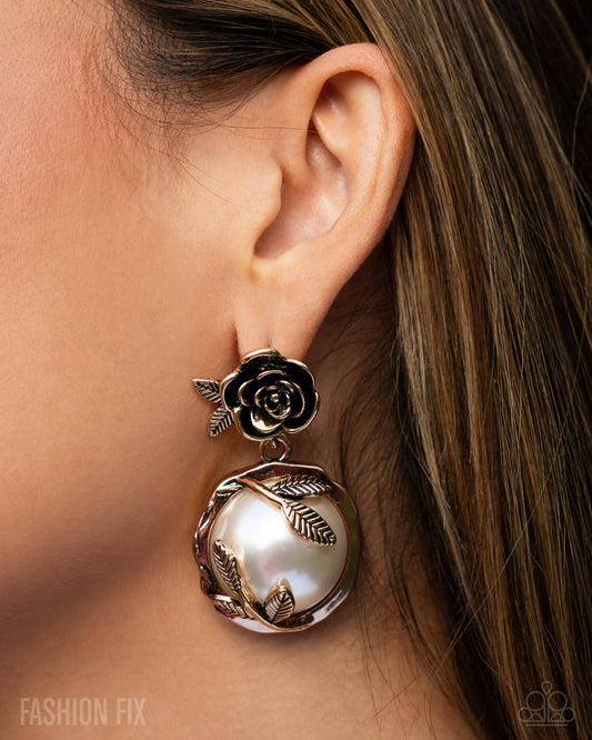 Tasteful Tea Party - Paparazzi Earring Image