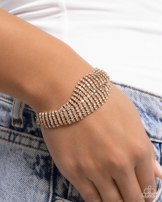 Trustworthy Twist - Gold - Paparazzi Bracelet Image