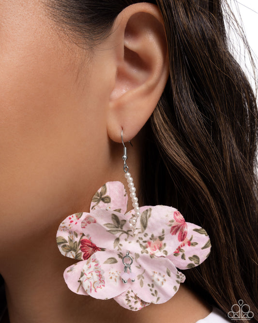 Flourishing Fantasia - Paparazzi Earring Image