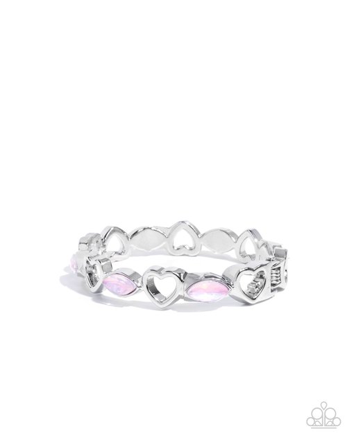 Heartfelt Headline - Pink - Paparazzi Bracelet Image