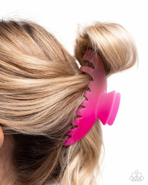 Faded Fantasy - Paparazzi Hair Accessories Image