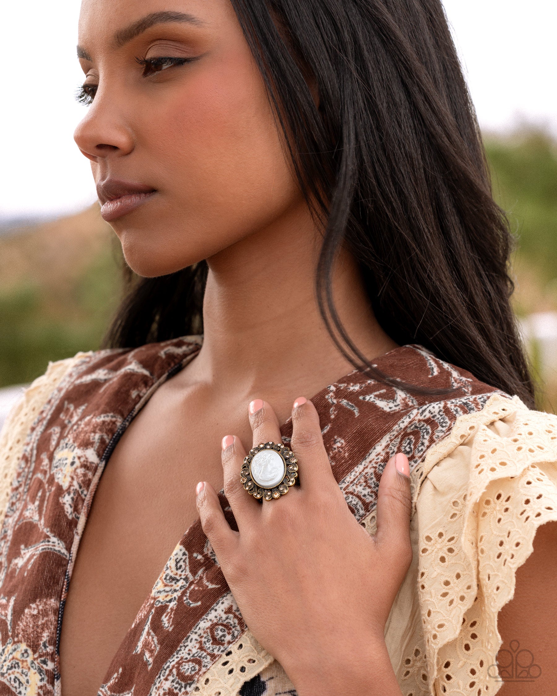 Delightfully Vintage - Paparazzi Ring Image