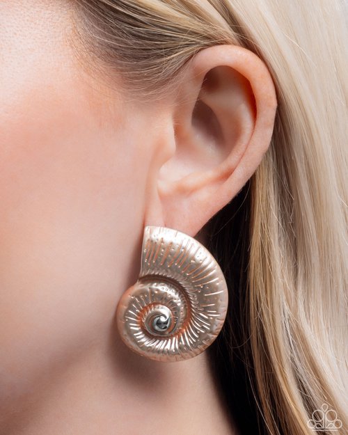 Chill Conch - Paparazzi Earring Image
