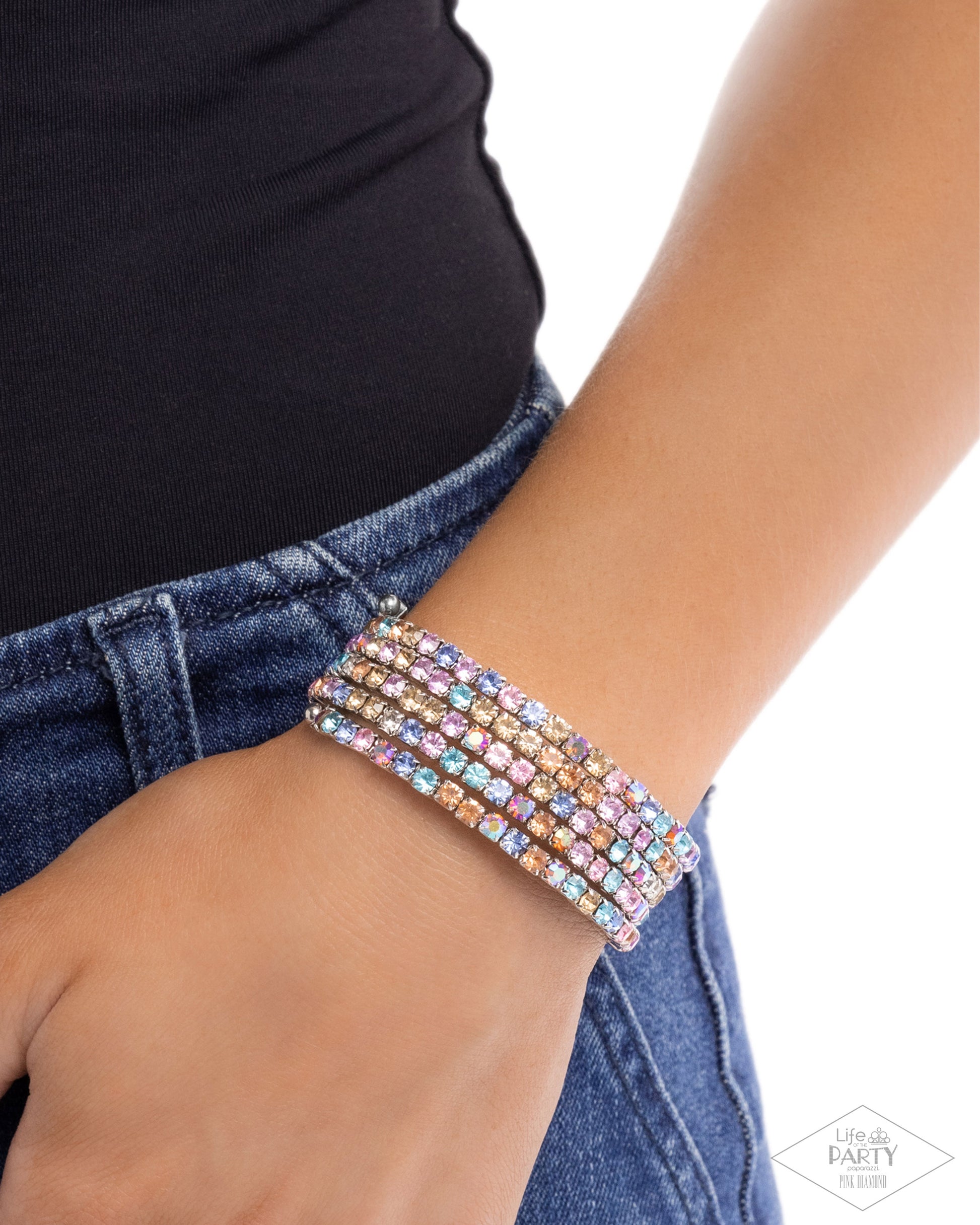 The GLOW-Digger - Paparazzi Bracelet Image
