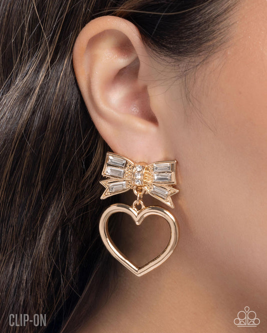 Matchmaking Model - Gold - Paparazzi Earring Image