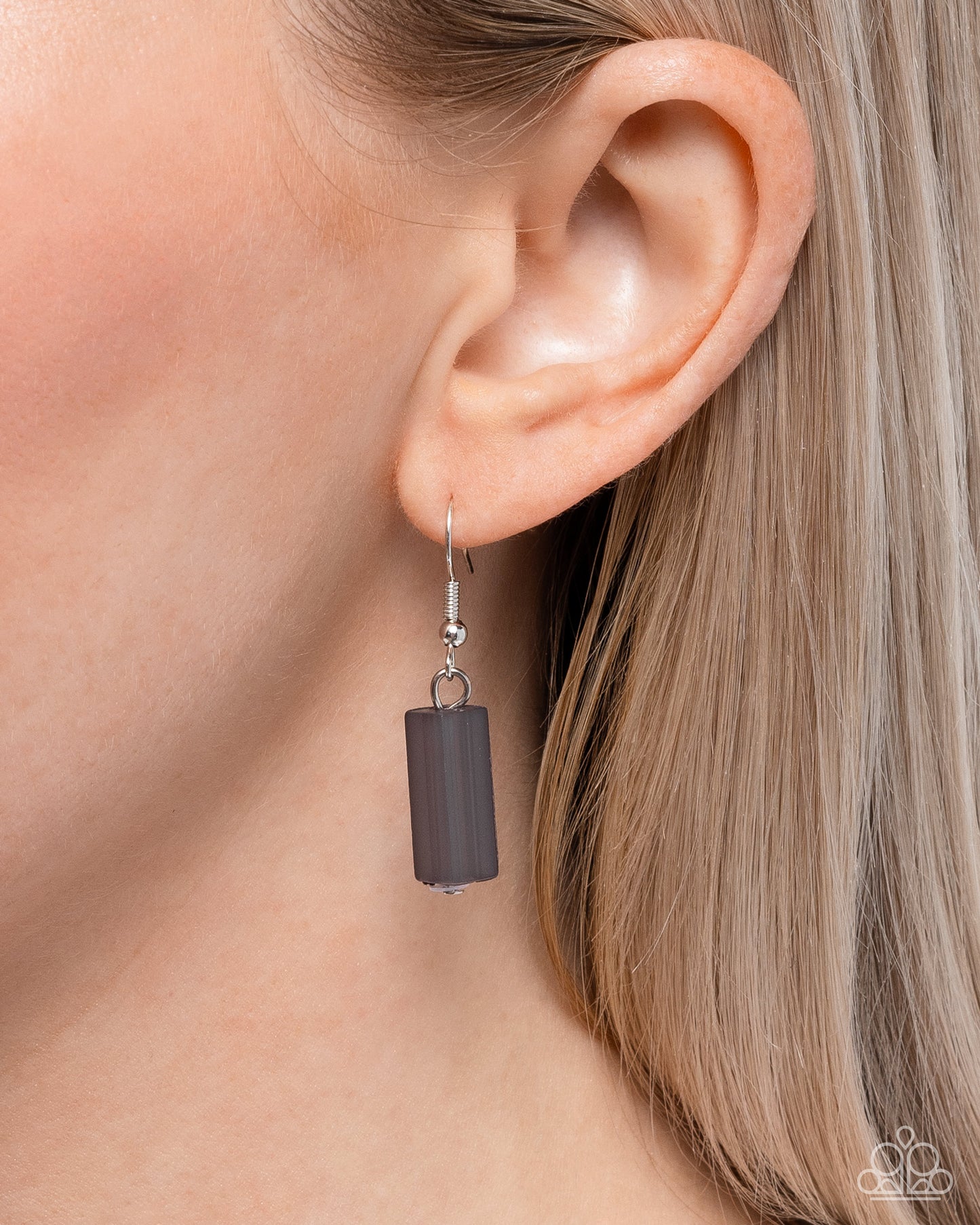 Cylindrical Craze - Silver - Paparazzi Necklace Image