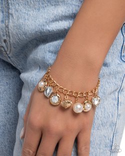 Easy Excellence - Paparazzi Bracelet Image