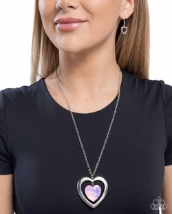 Heartfelt Hemisphere - Pink - Paparazzi Necklace Image