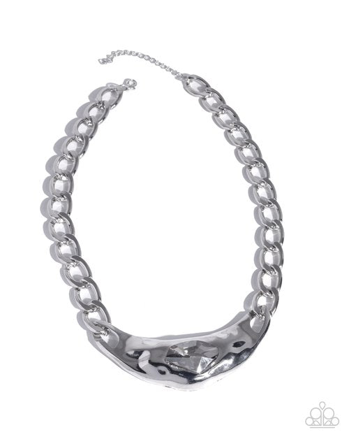 Peak of Pizzazz - Paparazzi Necklace Image