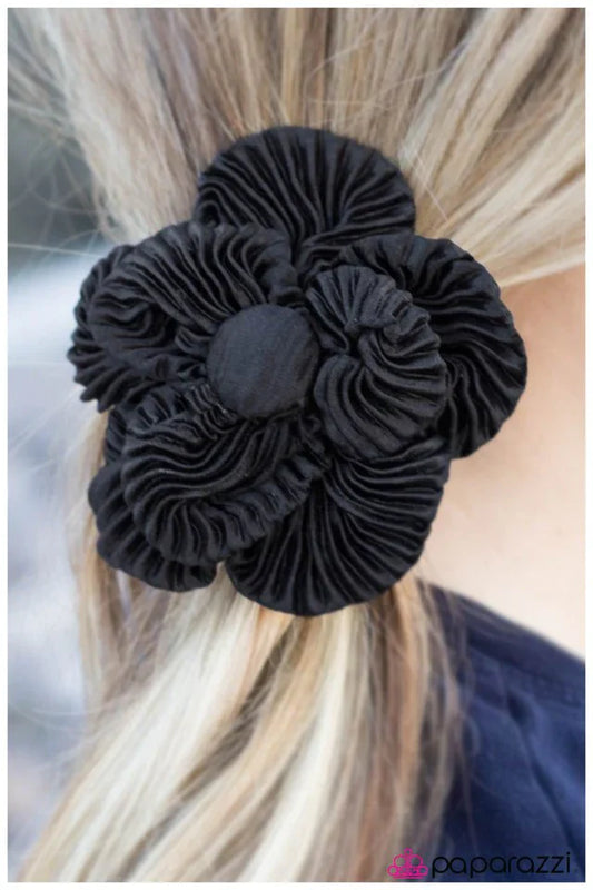 Paparazzi Hair Accessories ~ Candlelight Dinner - Black