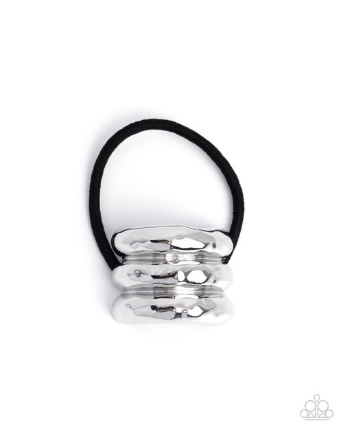 Crimped Celebrity - Silver - Paparazzi Hair Accessories Image