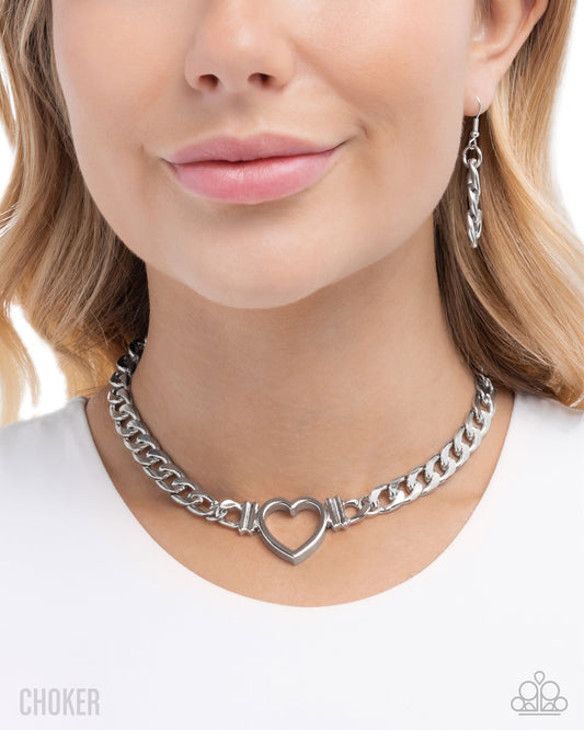 Heartfelt Hunch - Silver - Paparazzi Necklace Image