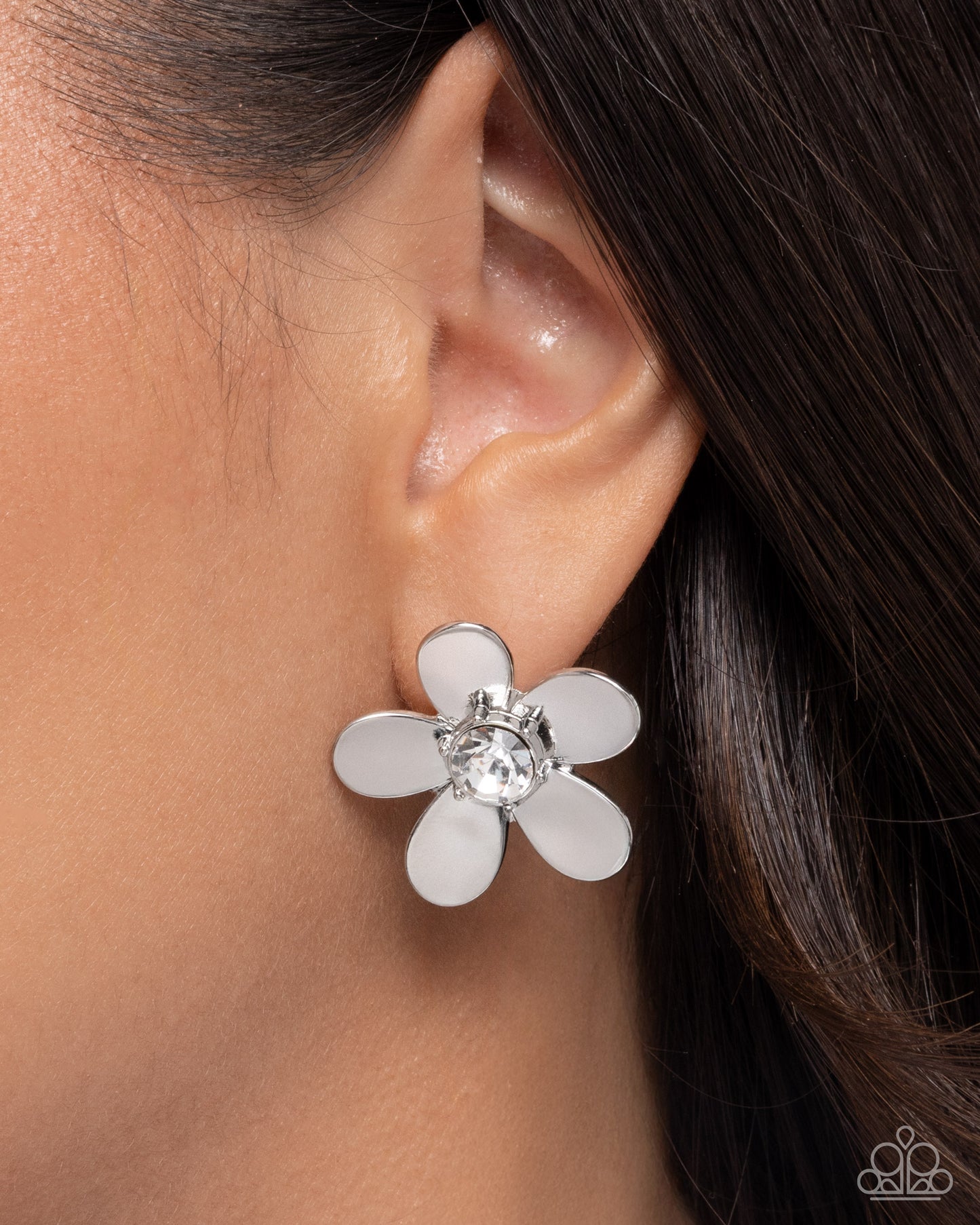 Blooming Boutique - White - Paparazzi Earring Image