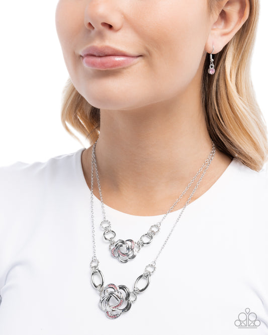 Remarkable Rose - Paparazzi Necklace Image