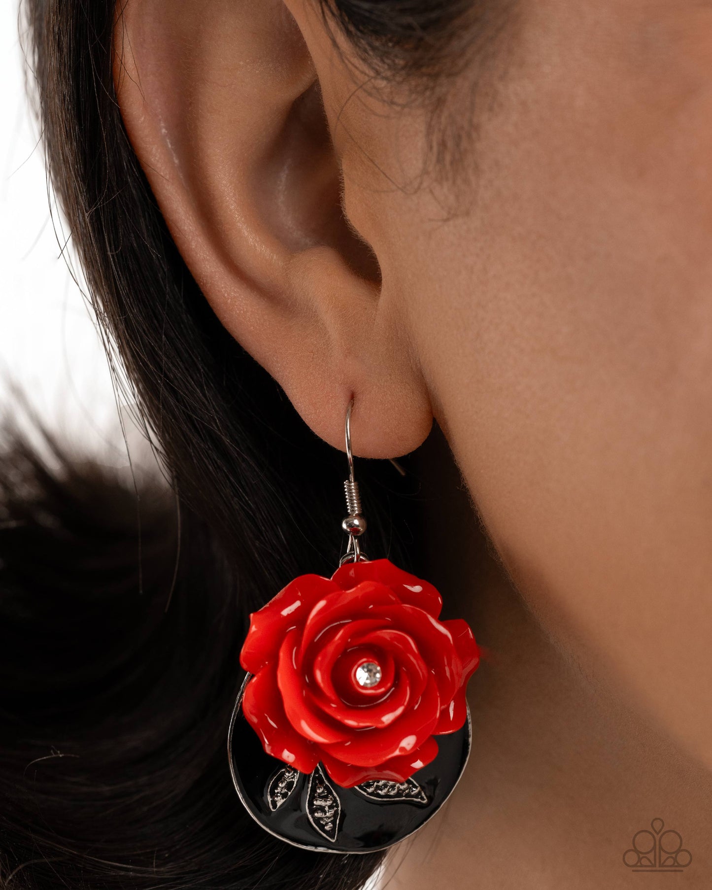 Rosy Reception - Complete Look - Red - Paparazzi Product Image
