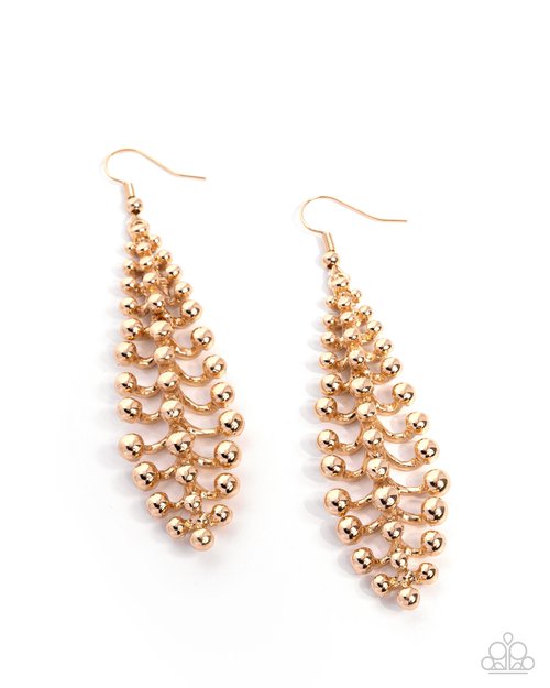 Seize the Studs - Gold - Paparazzi Earring Image