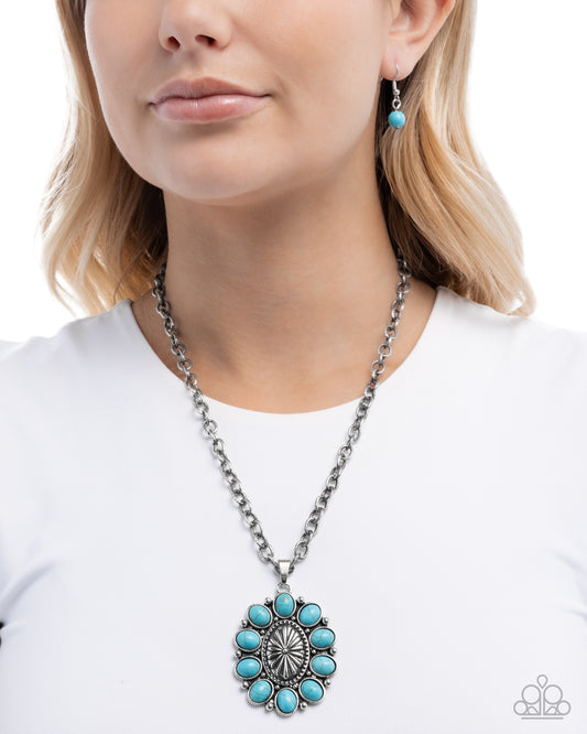 Santa Fe Score - Blue - Paparazzi Necklace Image