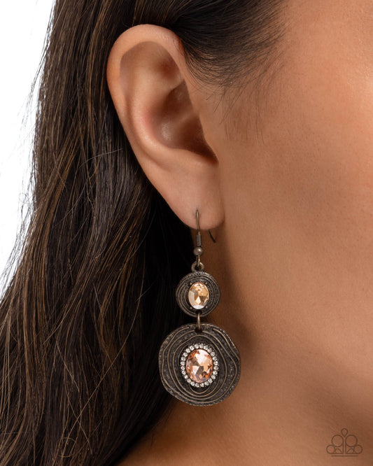 Ravishing Rings - Brass - Paparazzi Earring Image