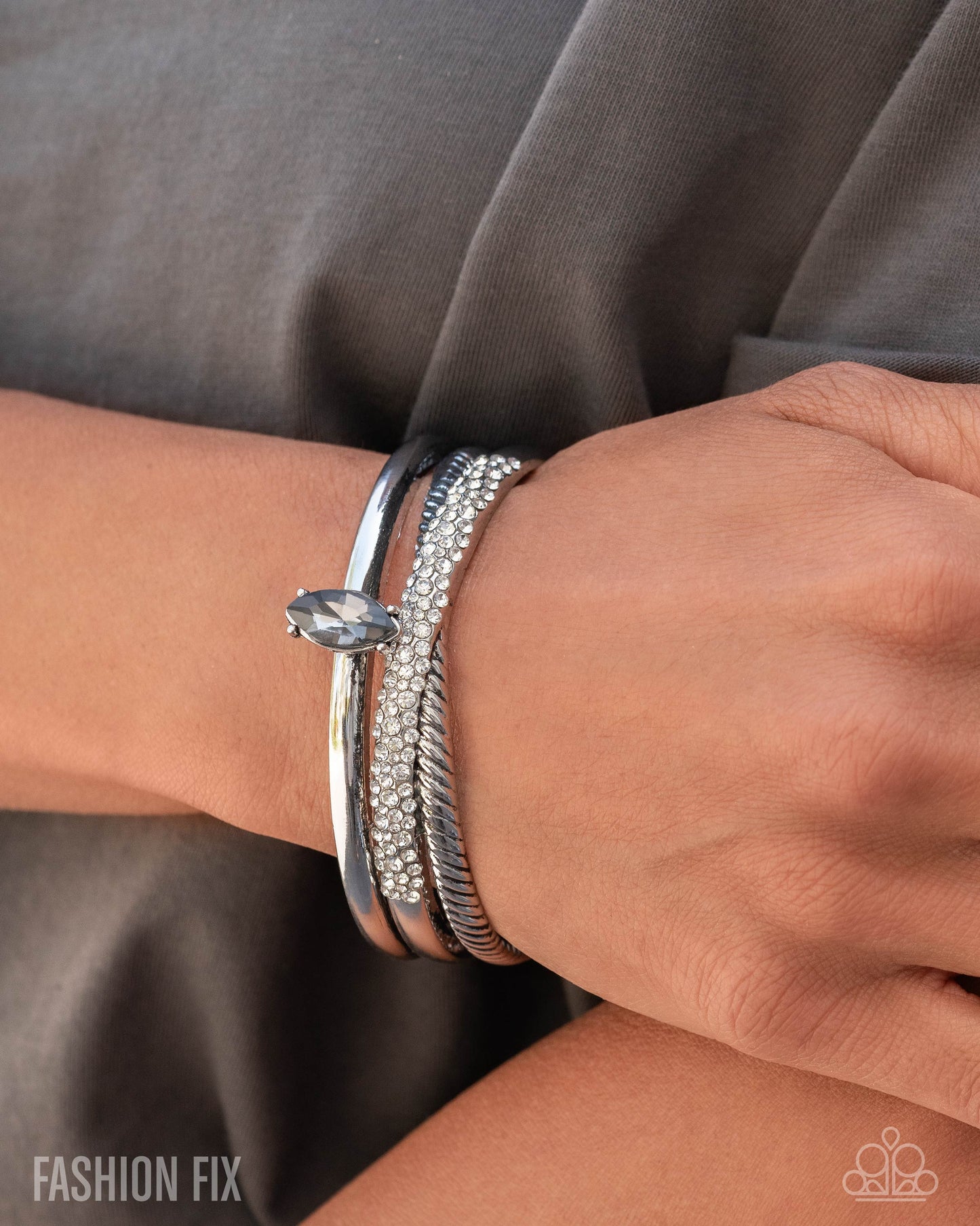 Bold Boundary - Silver - Paparazzi Bracelet Image