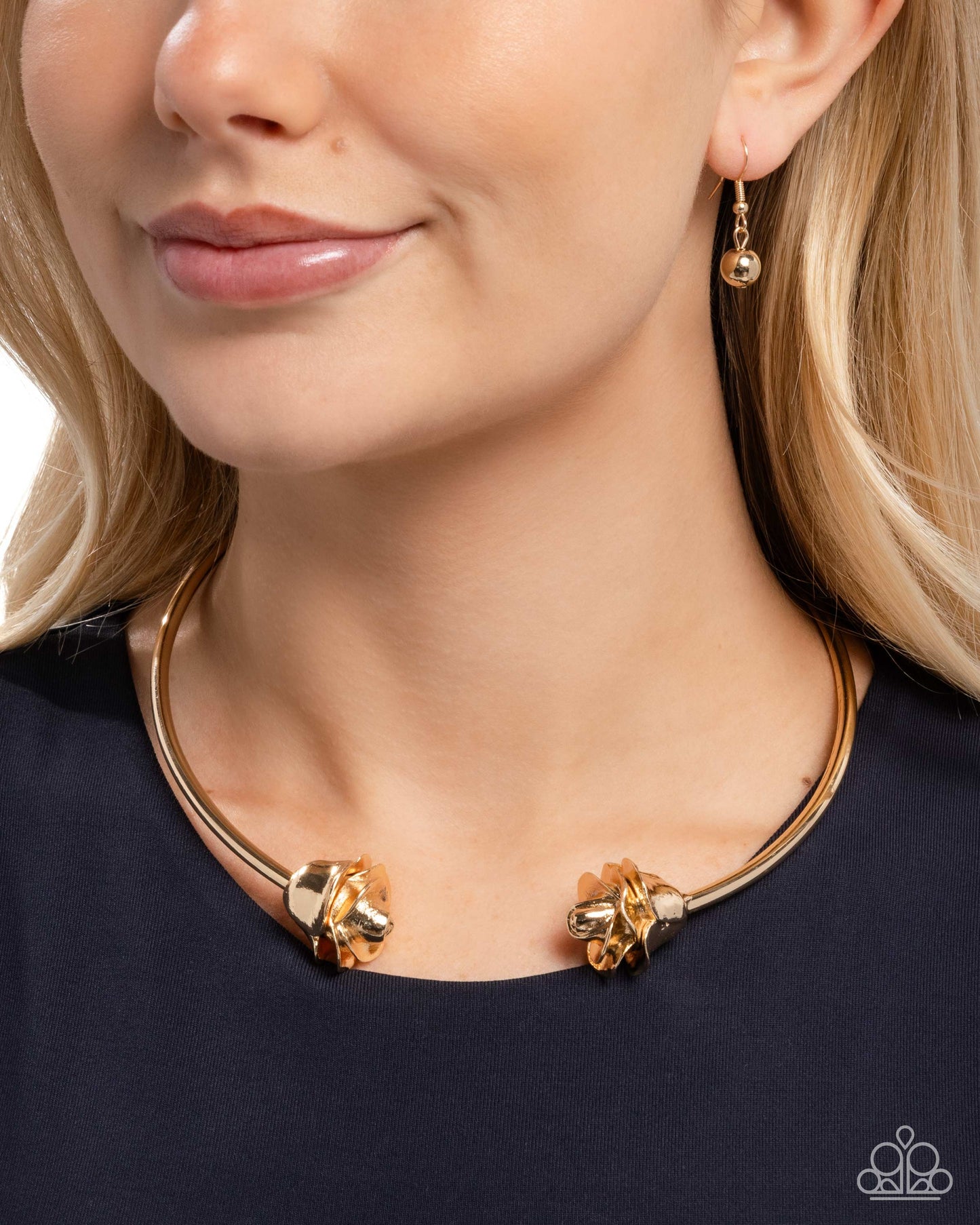 Rosy Radius - Paparazzi Necklace Image