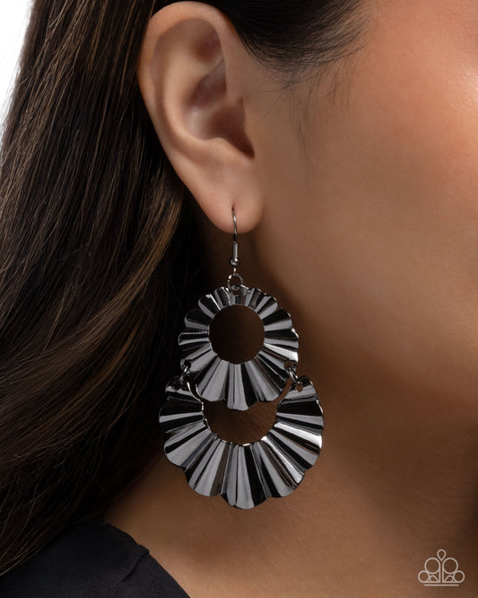 Crimped Consistency - Black - Paparazzi Earring Image