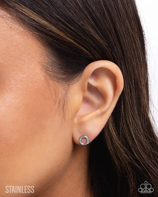 Round Table Radiance - Silver - Paparazzi Earring Image