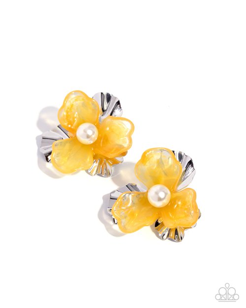 Frank Flowers - Yellow - Paparazzi Earring Image