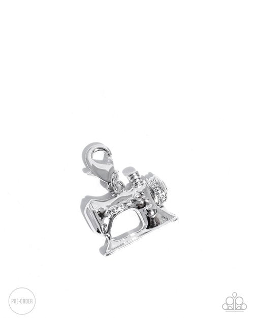 Pre-Order - SEW-ing Style - Paparazzi Product Image