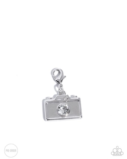Pre-Order - Capturing Memories - Paparazzi Product Image