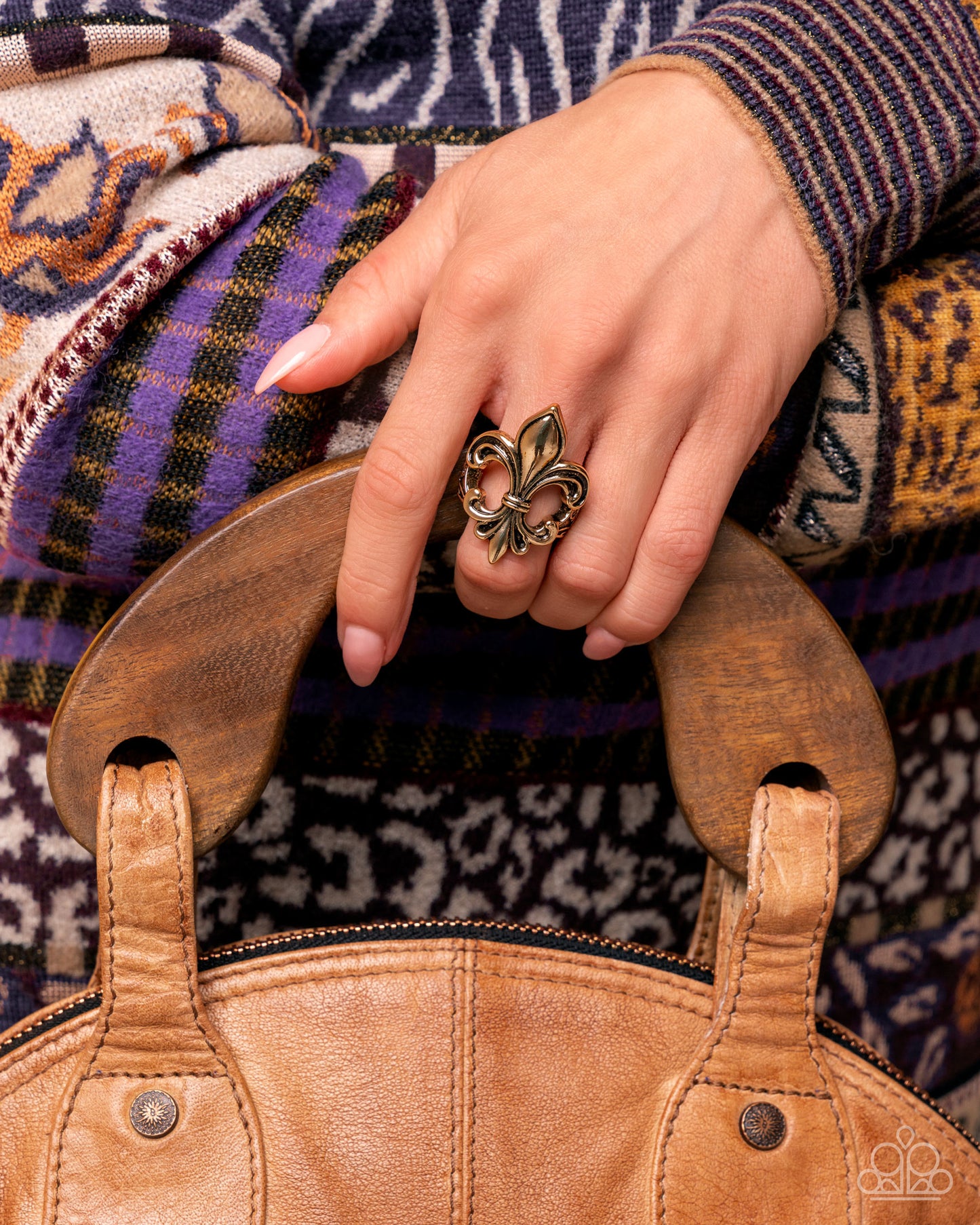 Fleur de Lis - Gold - Paparazzi Ring Image