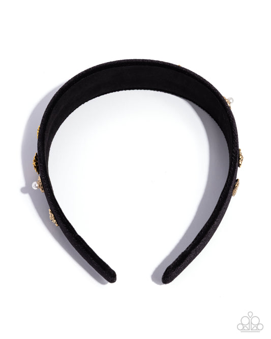 Charming Convocation - Black - Paparazzi Product Image