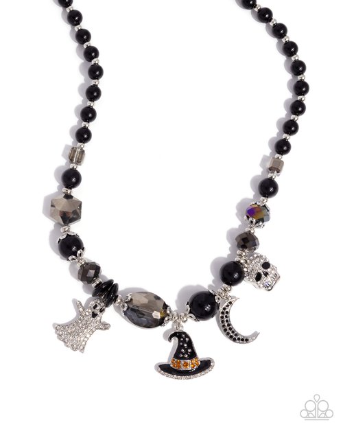 Frightening Facets - Paparazzi Necklace Image
