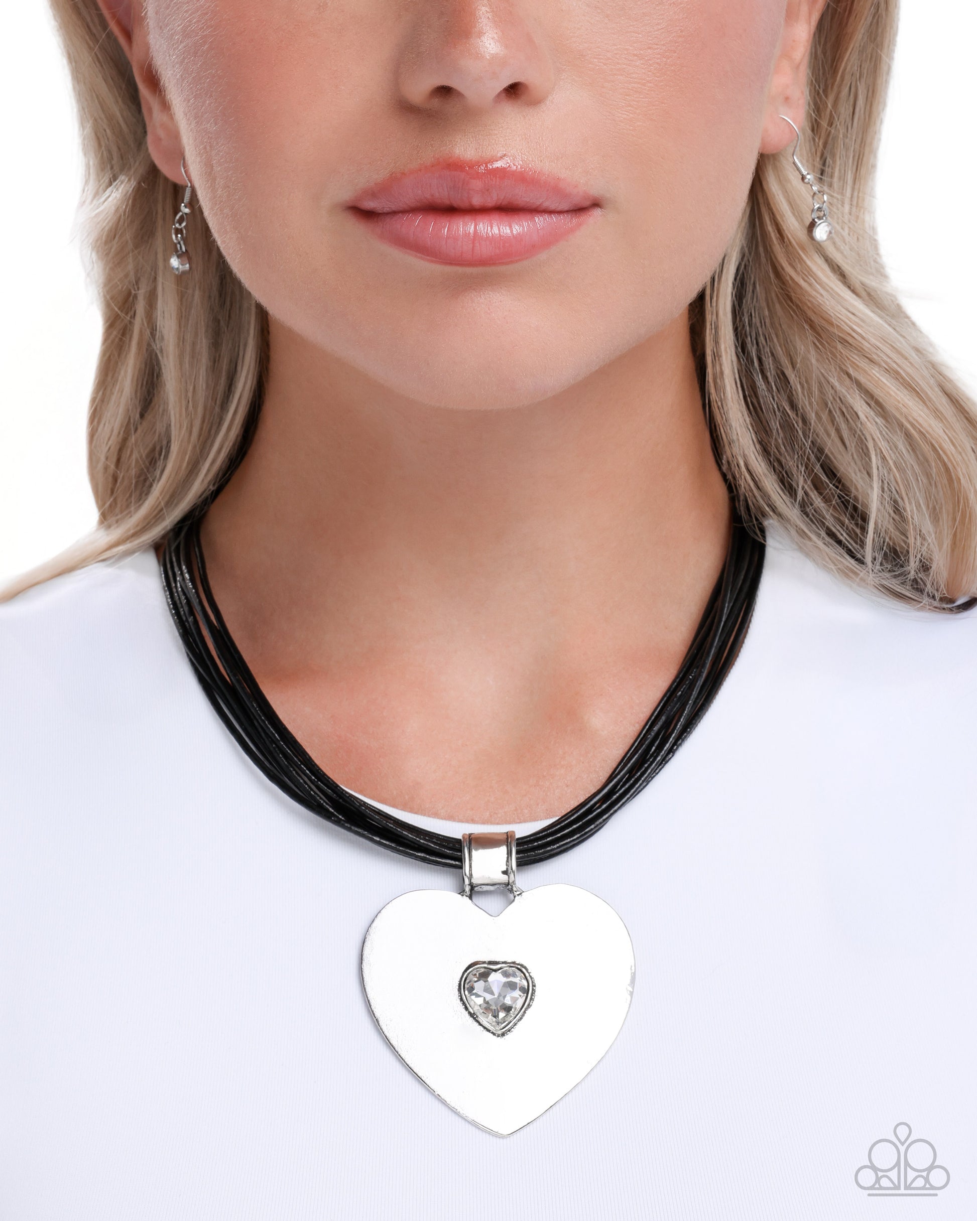 Galentines Day - Paparazzi Necklace Image