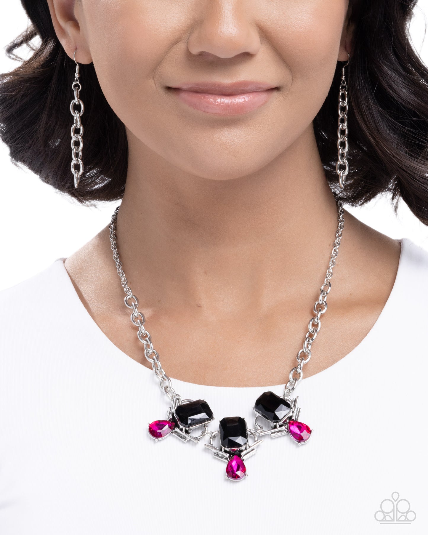 Unpredictable Color - Paparazzi Necklace Image